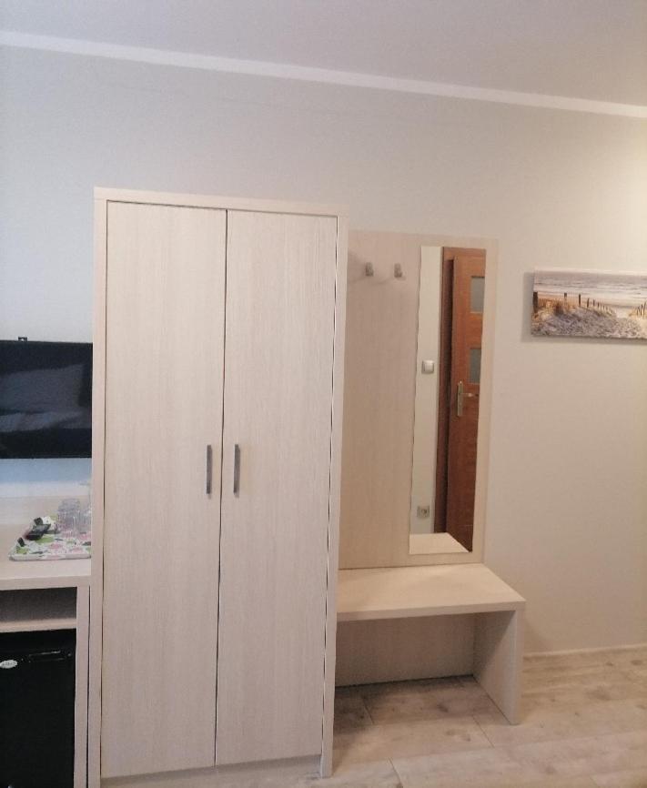 Horyzont Apartamenty- 50M Od Morza!!!Apartamenty Prywatne W Family Dominikana- Self Check In 辛安诺泽蒂 客房 照片